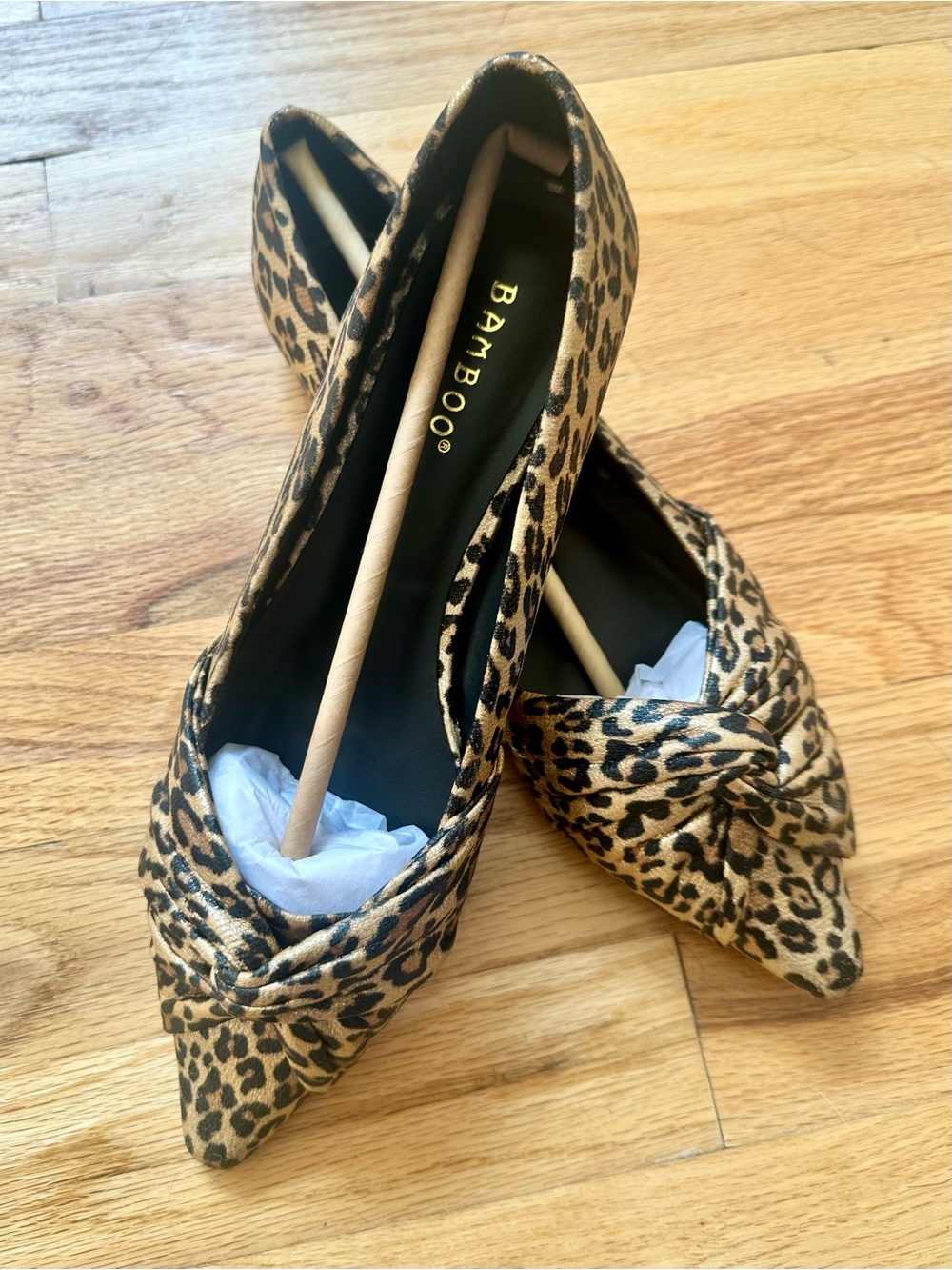 Bamboo Leopard Print Pointed Toe Flats